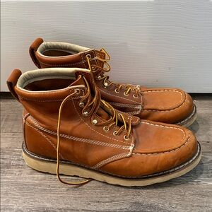 Men's Tan Leather Lace-Up Boots
